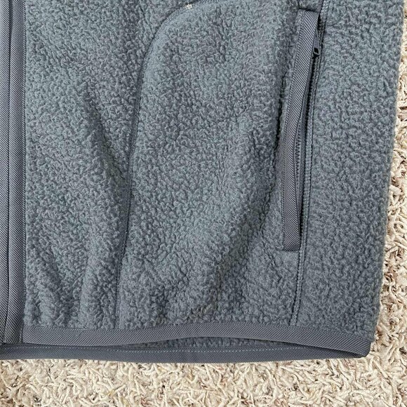 Nike Sportswear Club Men's Fleece Brushed Winterized Zip  Vest Gray, Size Large - Picture 8 of 14